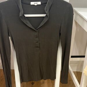 Worn once washed once Joah Brown Olive Ribbed Henley Long Sleeve Top. S/M